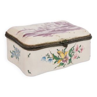 Ceramic box