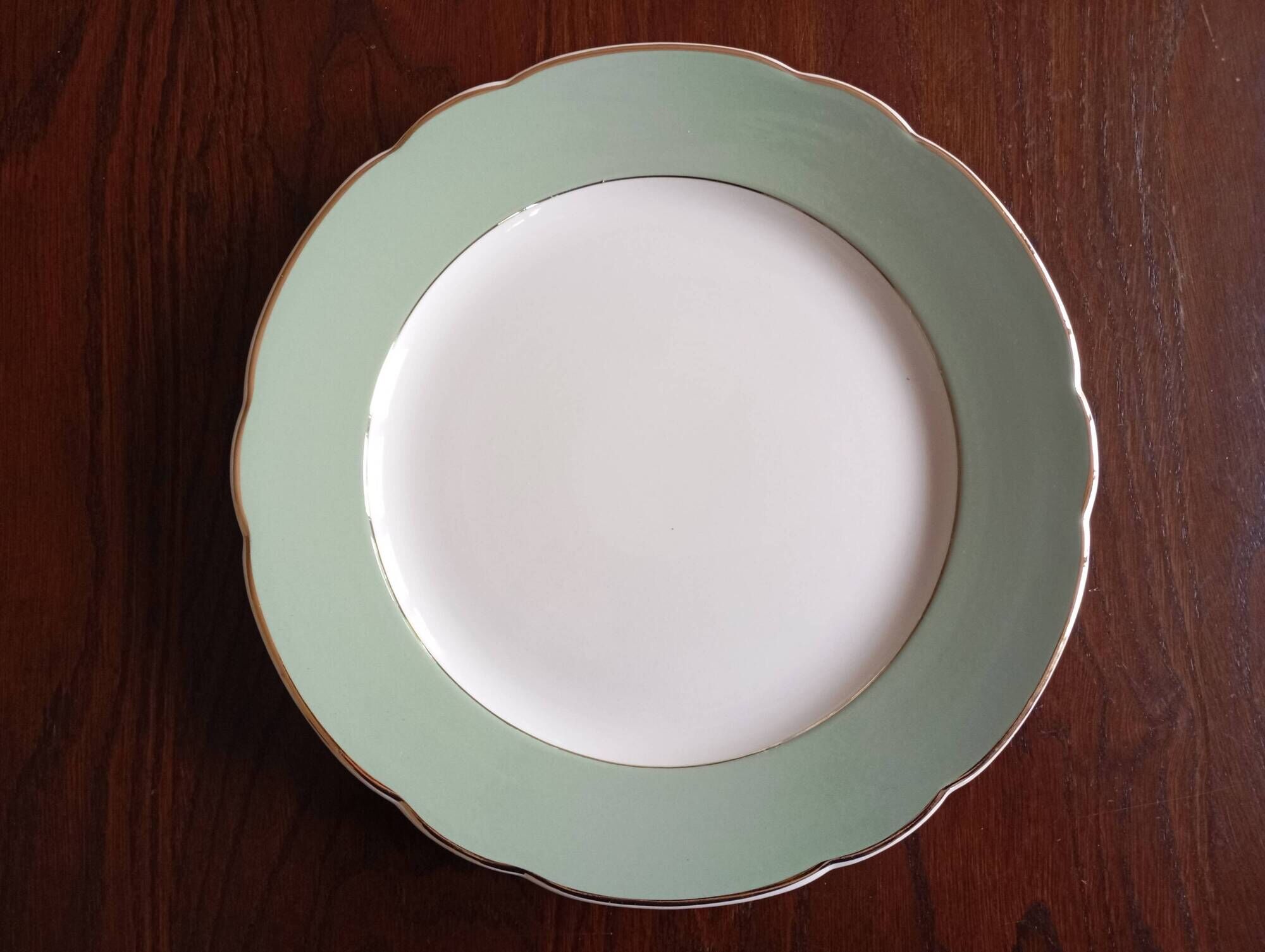 Villeroy & Boch Mettlach celadon and gold round dish, vintage 1960s