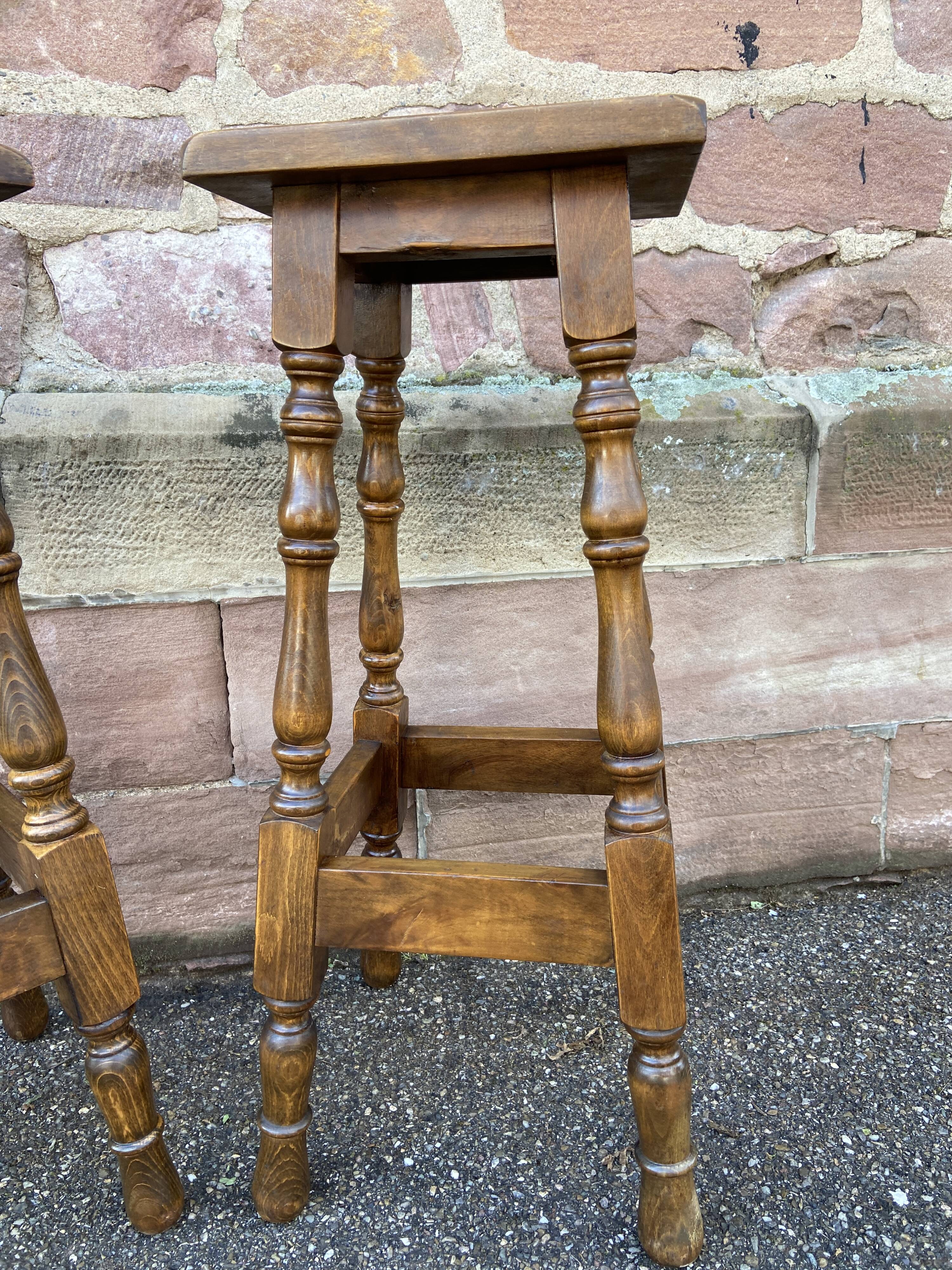 paire de Tabourets de bar bois vintage