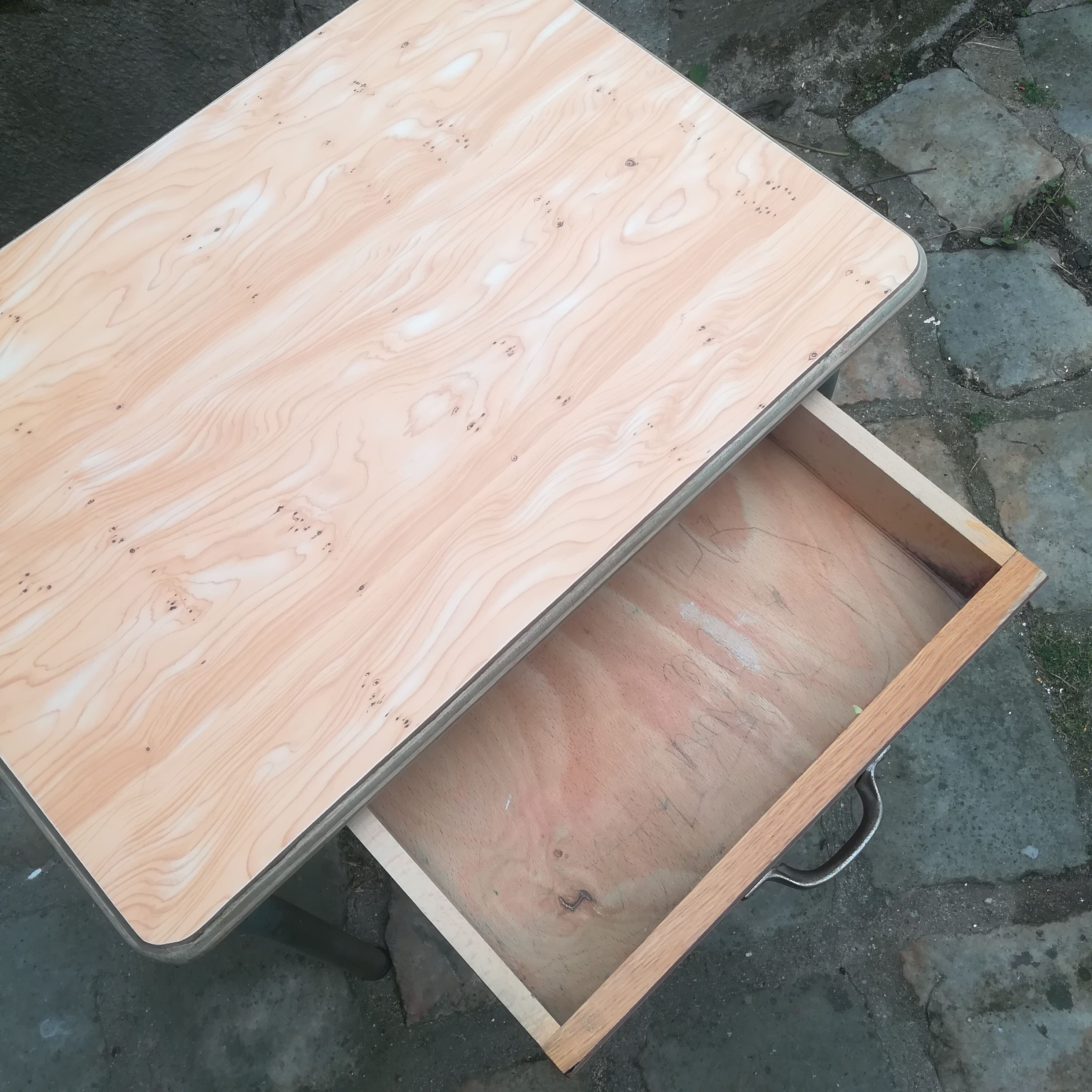 Child's desk