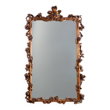 Miroir en bois romantique avec détails floraux, France années 1950