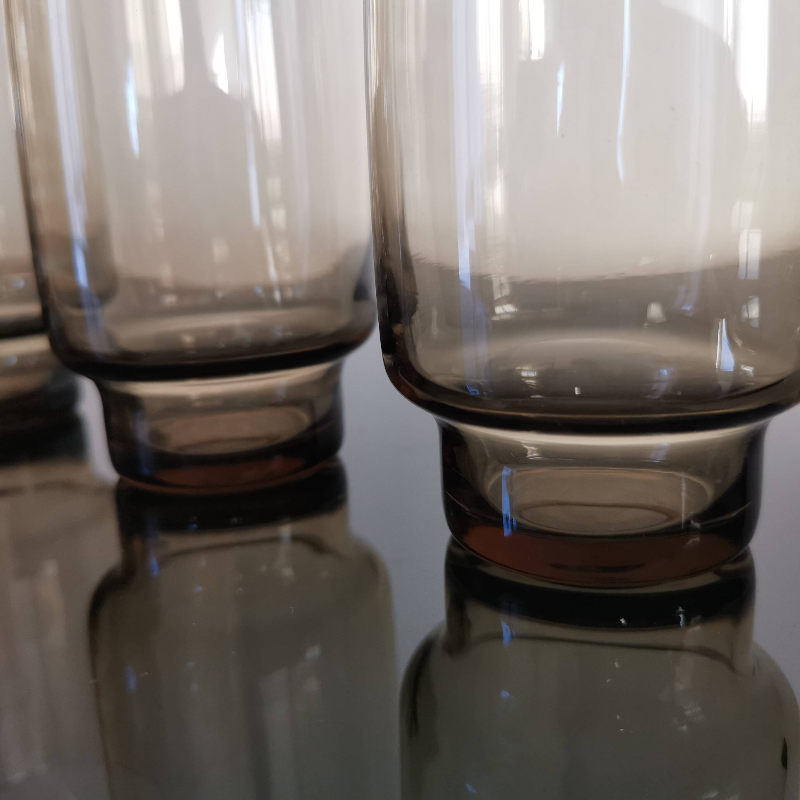 Set of 6 smoked glass water glasses - 1970s
