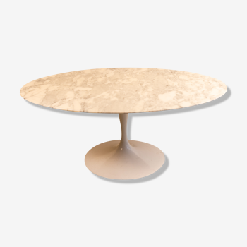 Table en marbre par Eero Saarinen pour Knoll
