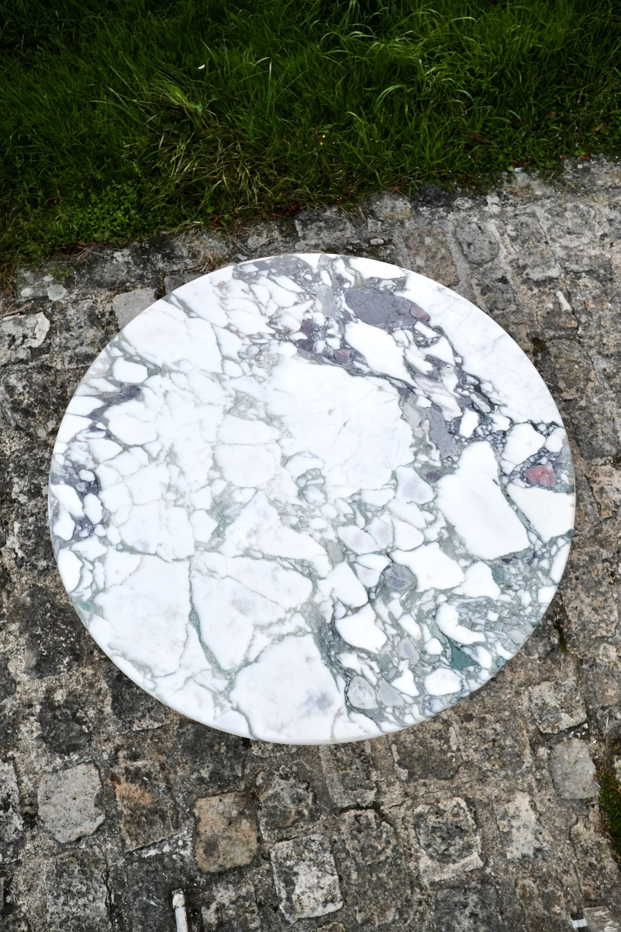 Medici Breccia marble dining table, Italy, 1970s