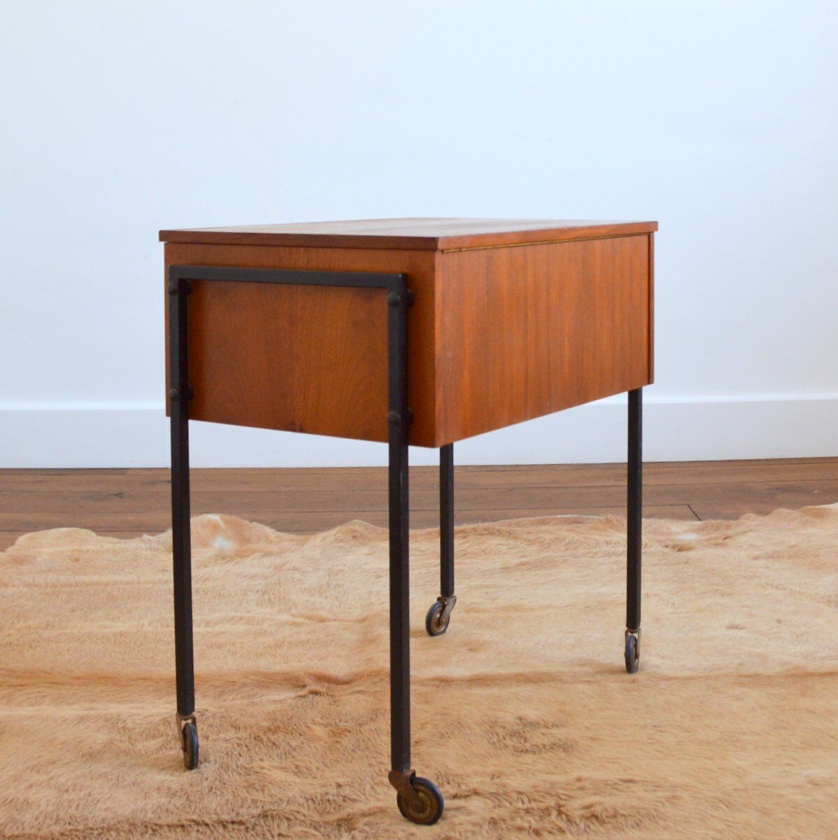 Scandinavian design worker 1960s