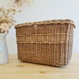 Rattan planter basket