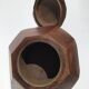 Octagonal box in solid wood dug facets