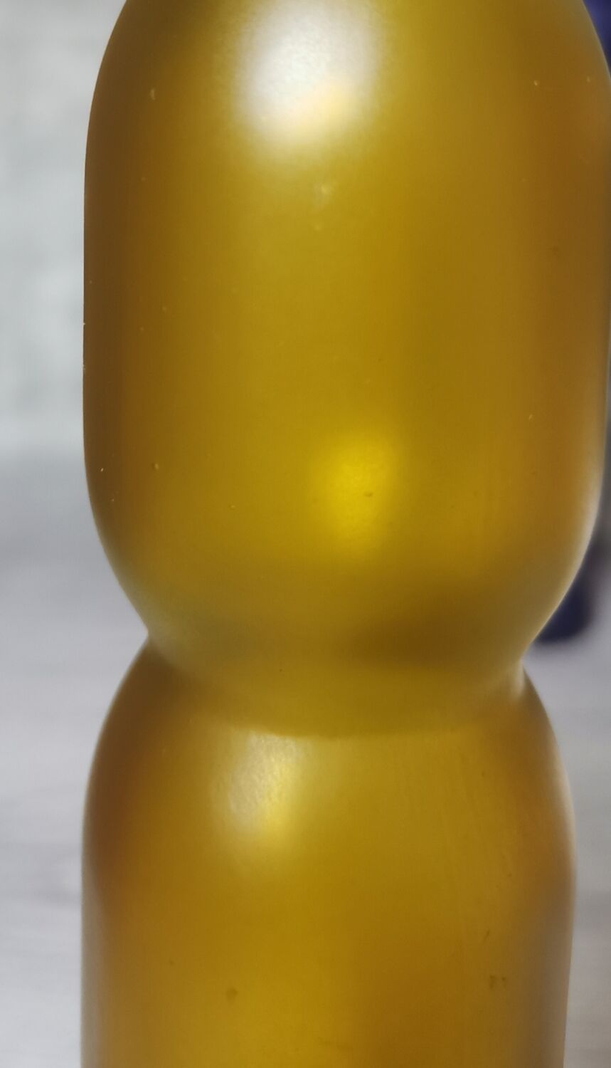 Corrugated glass soliflores