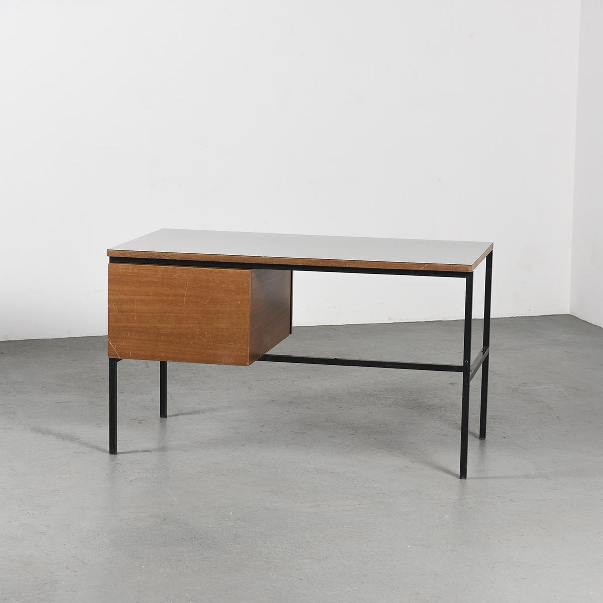 Desk model 620, Pierre Guariche for Minvielle, circa 1950