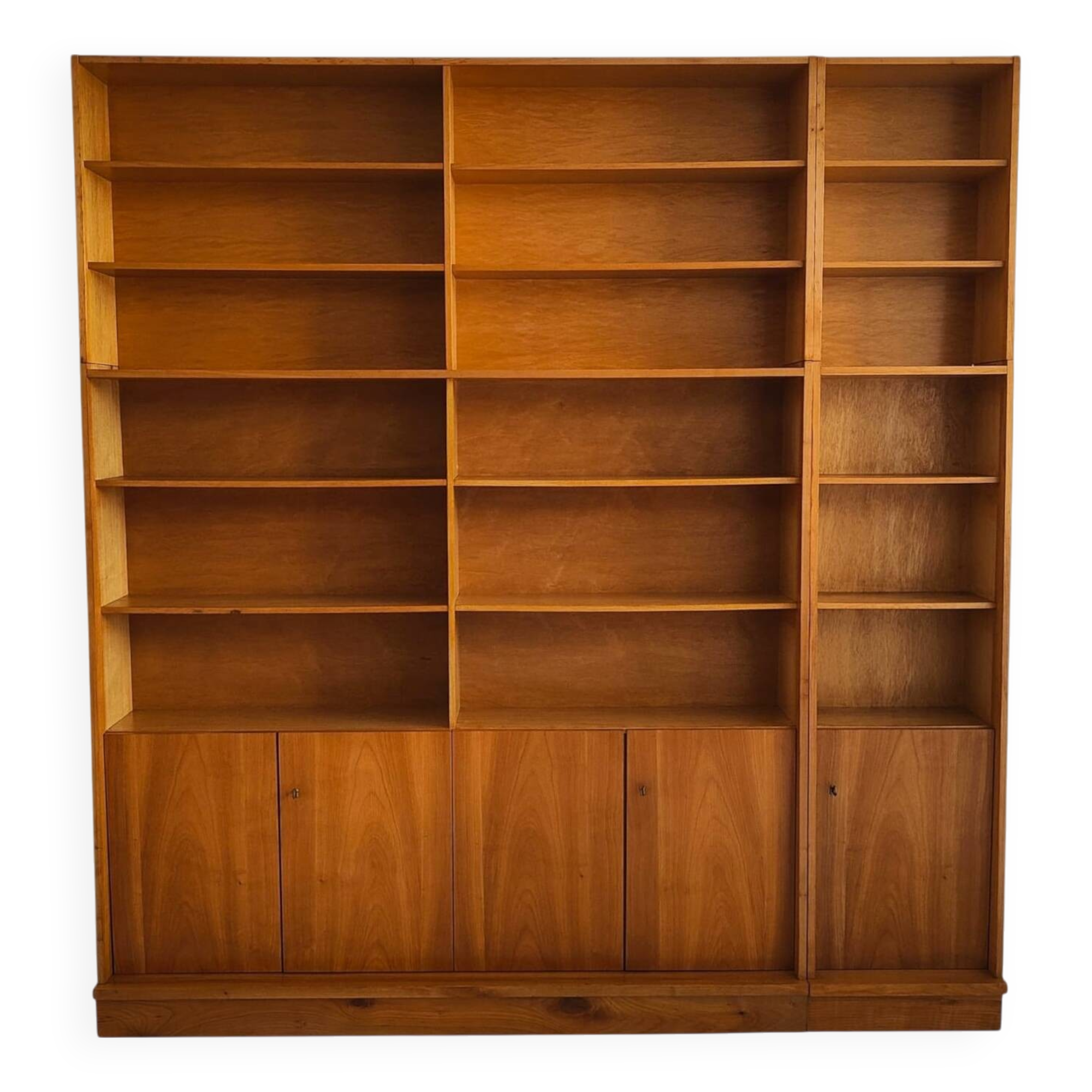 Library from the 70s