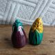 Slurry pepper and salt shaker