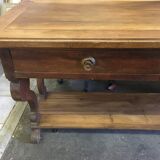 Walnut table draper XIX century