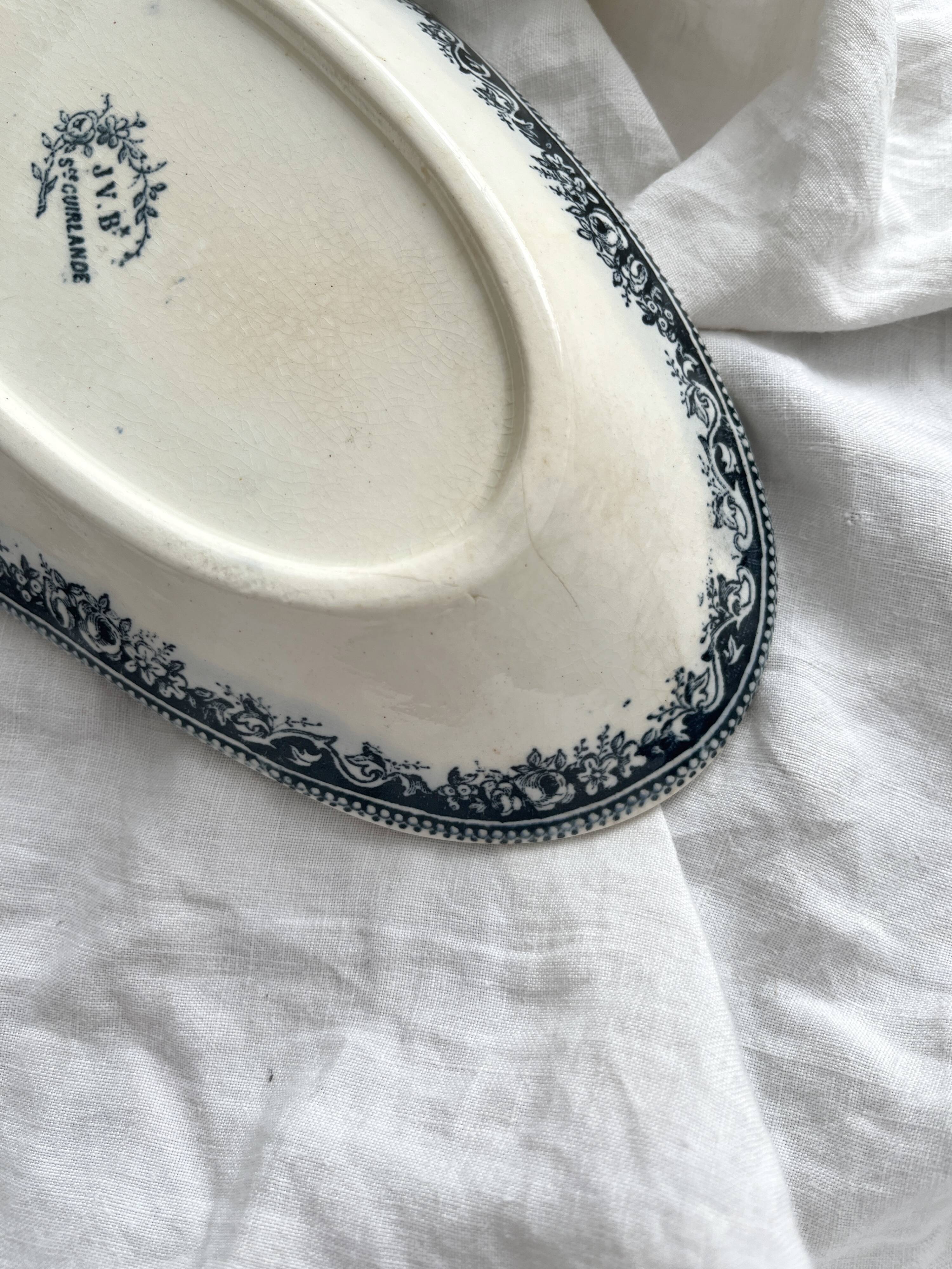 Ironware dish "Garlande Service" JVB Jules Vieillard Bordeaux