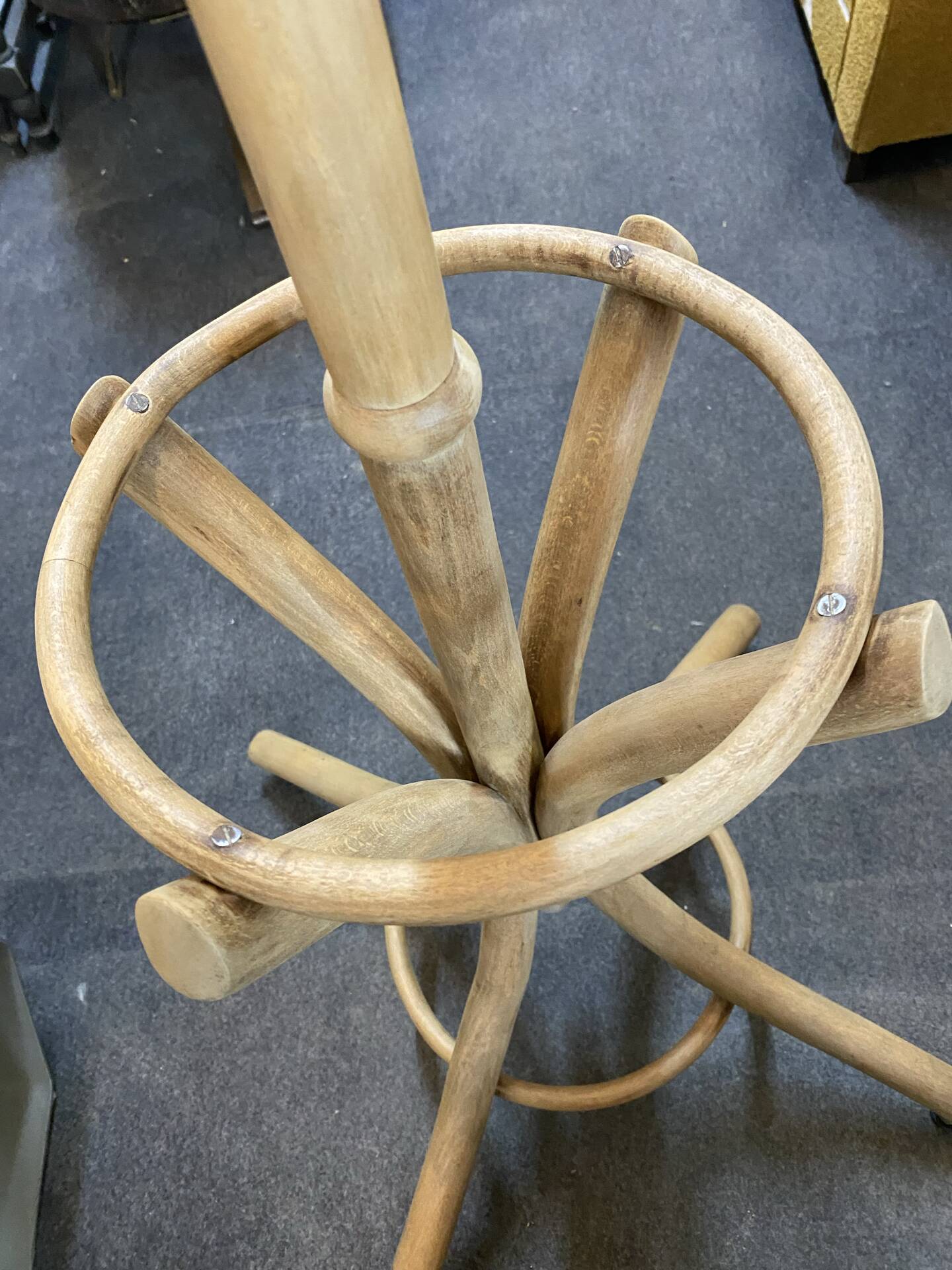 Coat stand umbrella in Thonet style