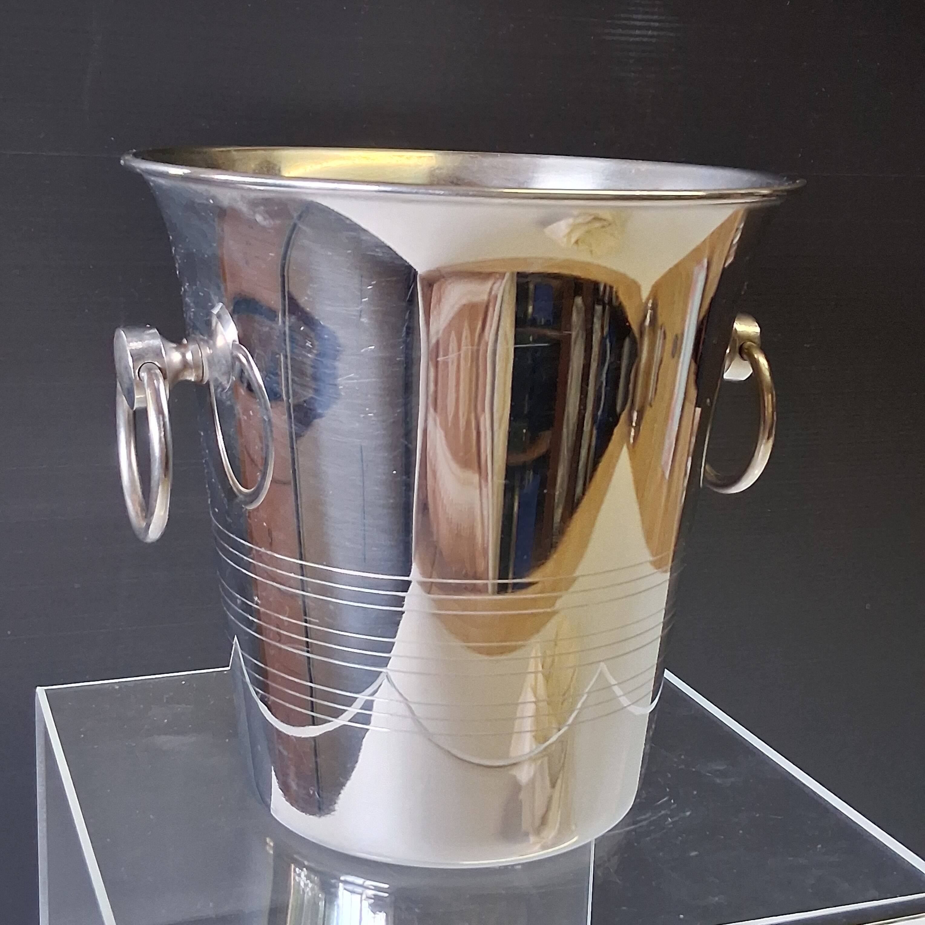 18/8 stainless steel champagne bucket from Guy Degrenne.
