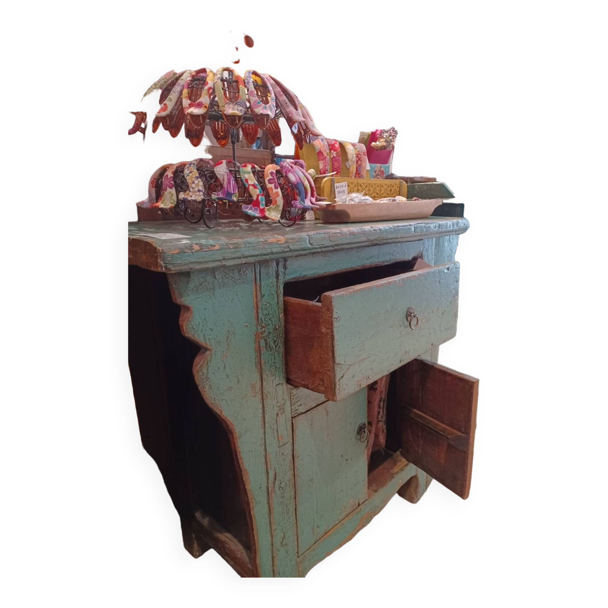 Old Chinese chest of drawers