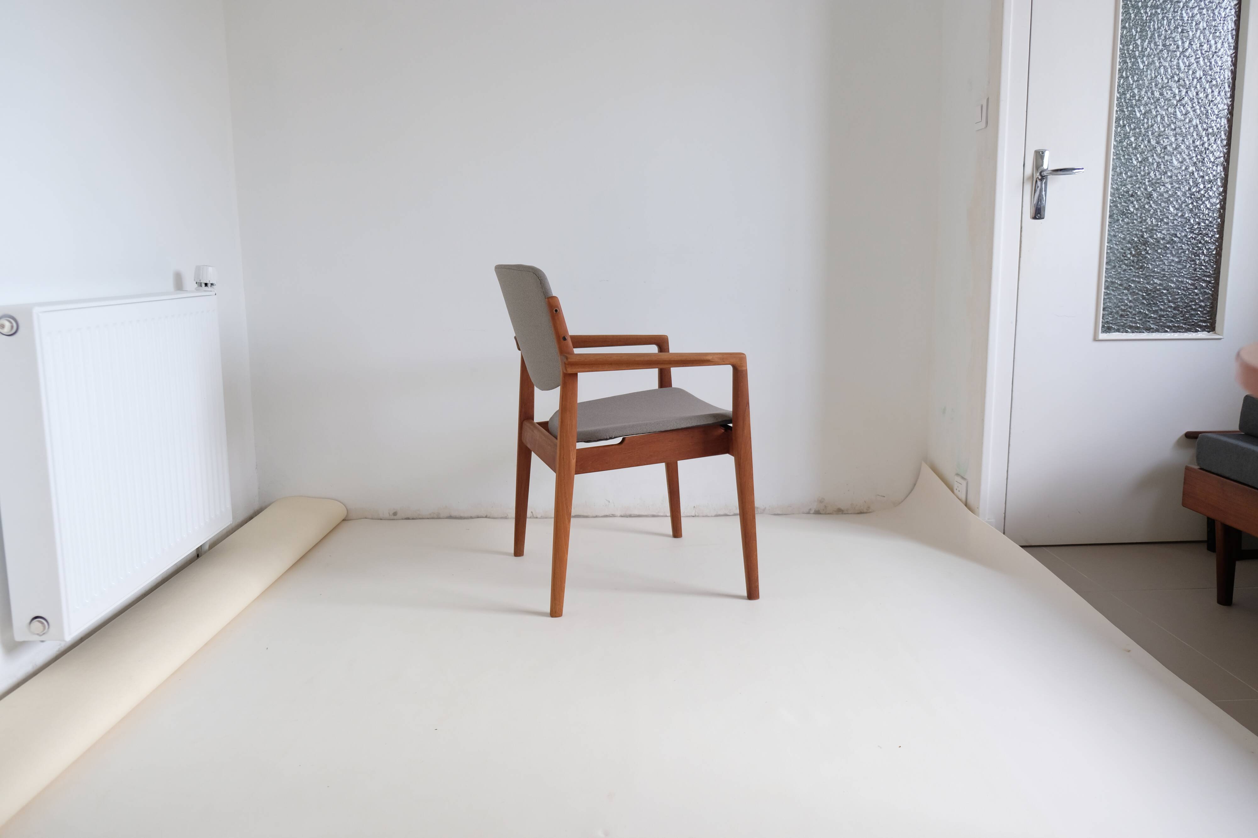 Finn Juhl Pair of armchairs model 196