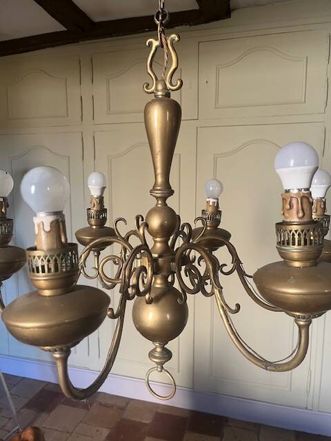 Dutch chandelier