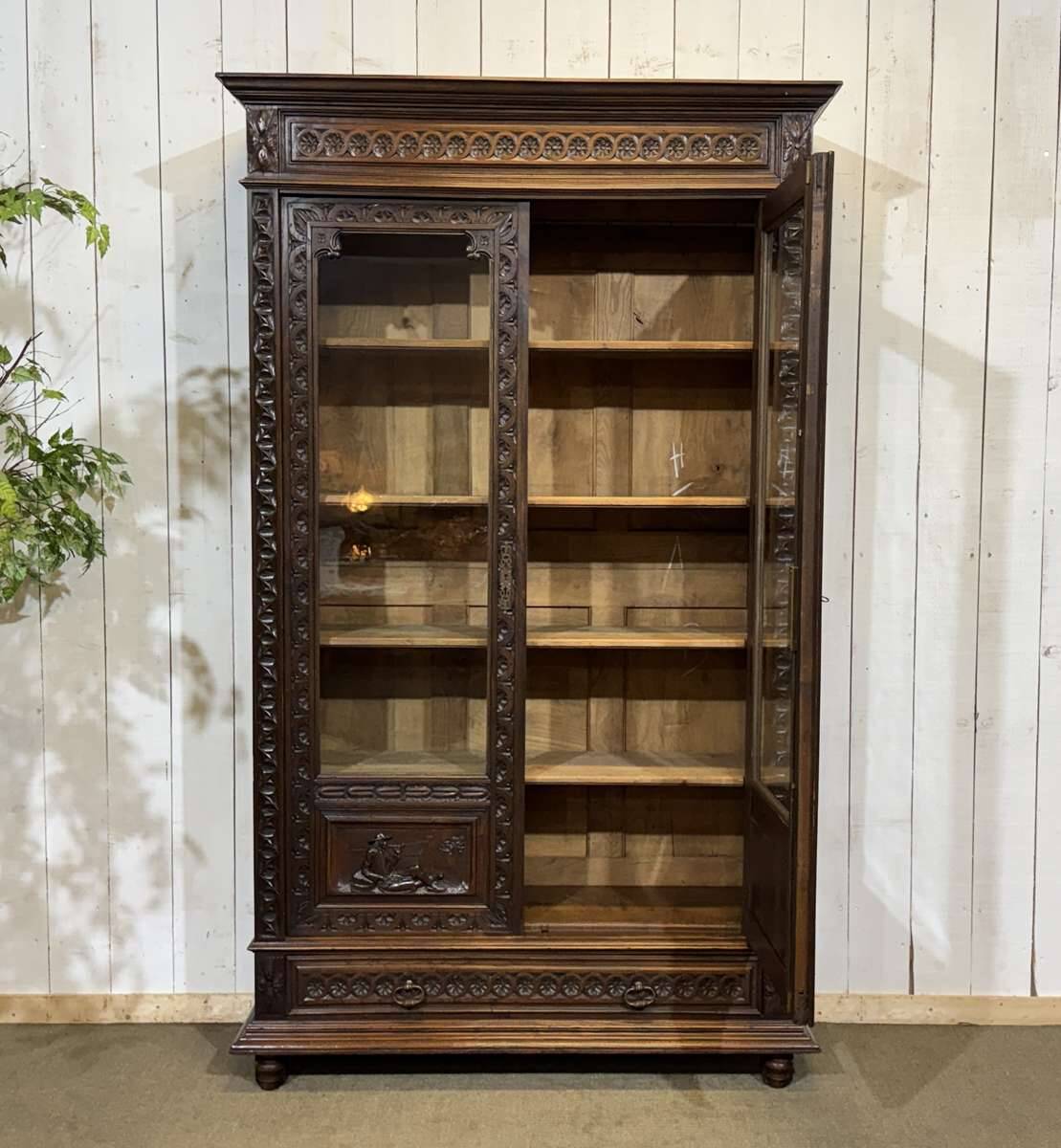 Breton library from the early 20th century in chestnut wood