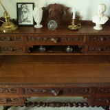 Neo-Renaissance oak cash desk and step