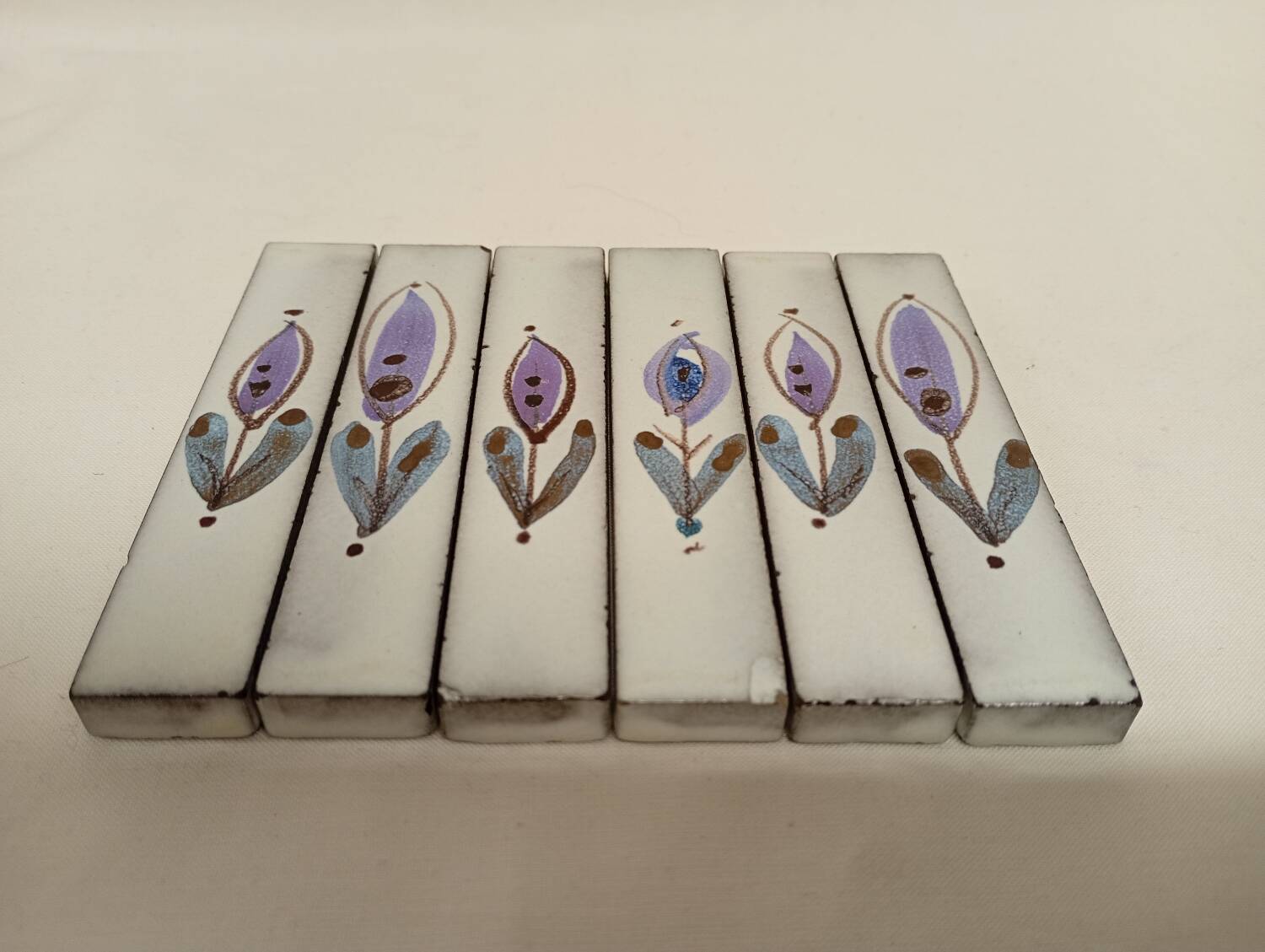 Set of 6 ceramic knife rests