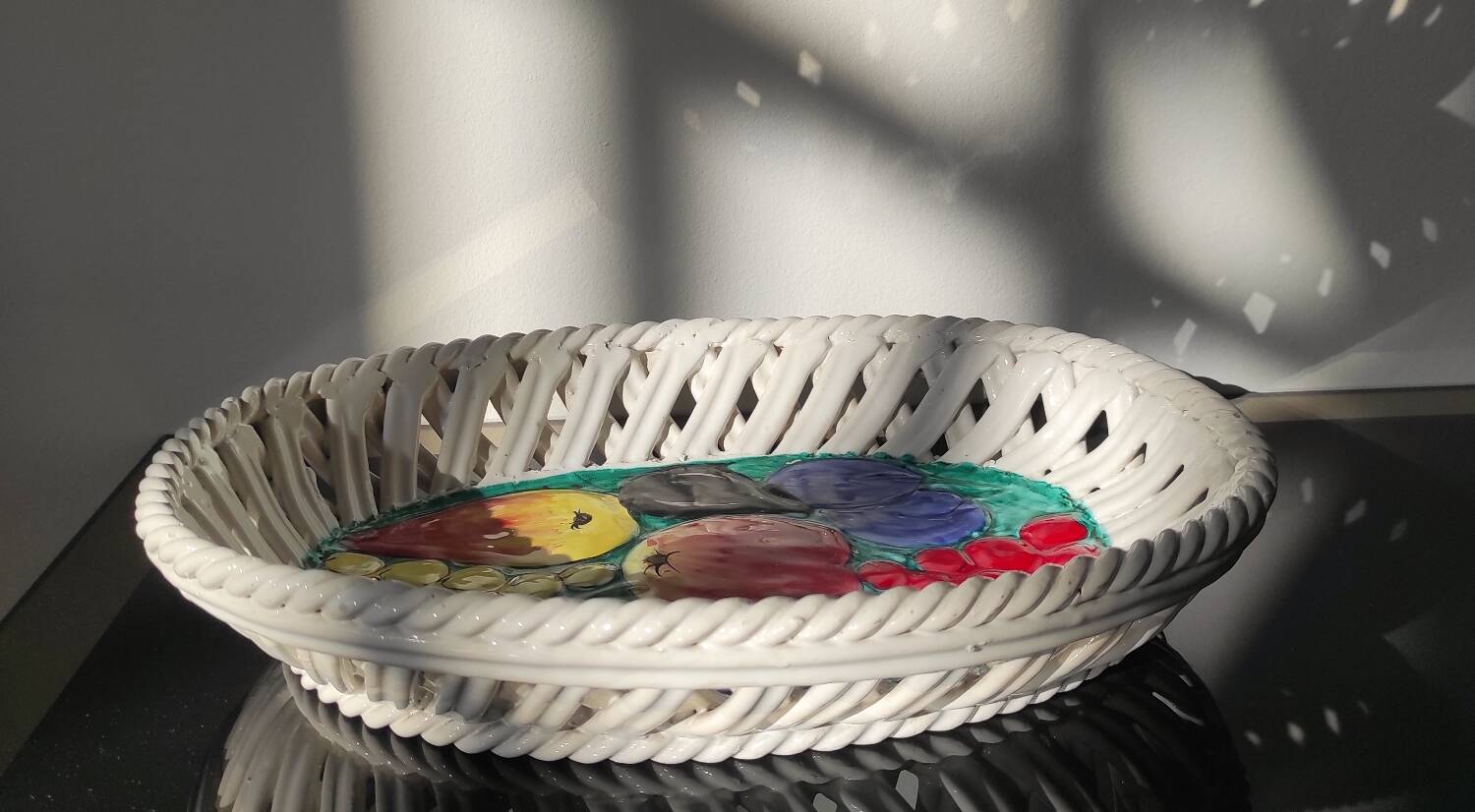 "Intrecciata" vintage fruit dish - Italian ceramic