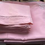 Old pink sheet and its 2 pillowcases