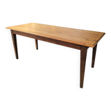 Farm table