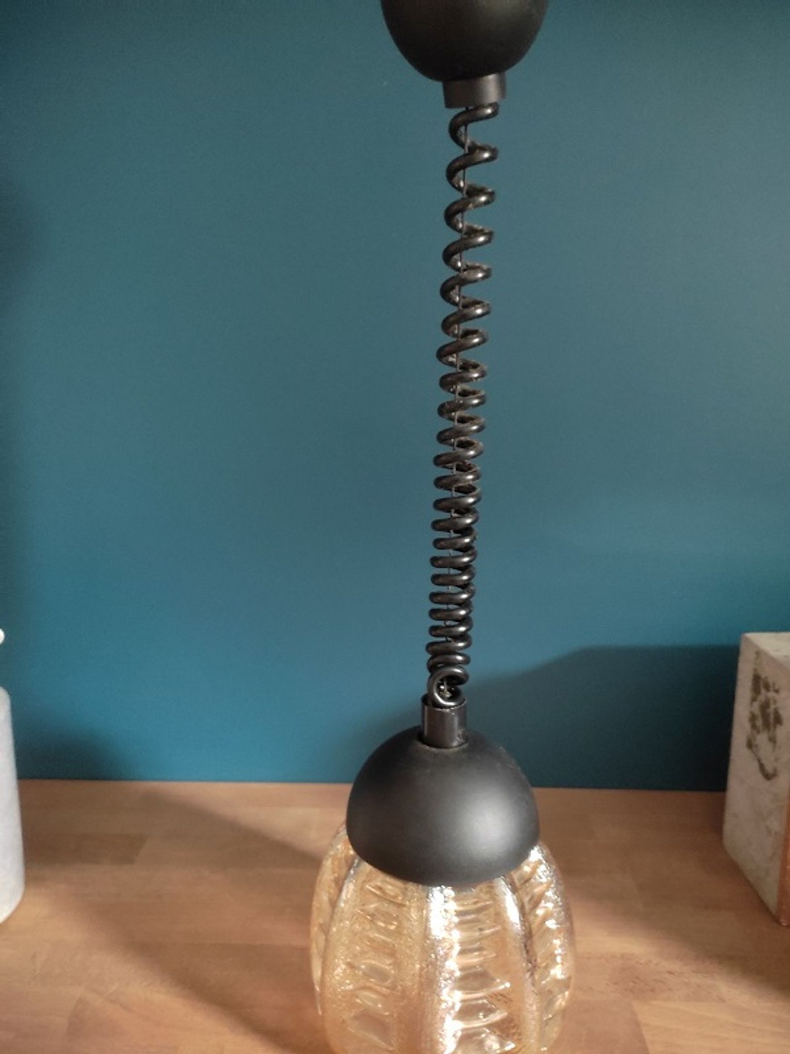 Suspension glass globe adjustable height old vintage Dp 0322021