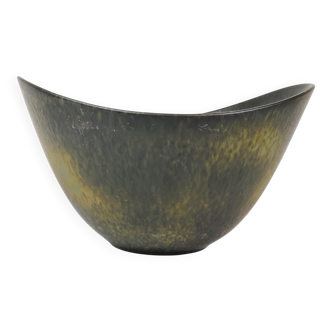 Large modern mid-century ceramic bowl Rörstrand AXK Gunnar Nylund, Sweden, 1950s.