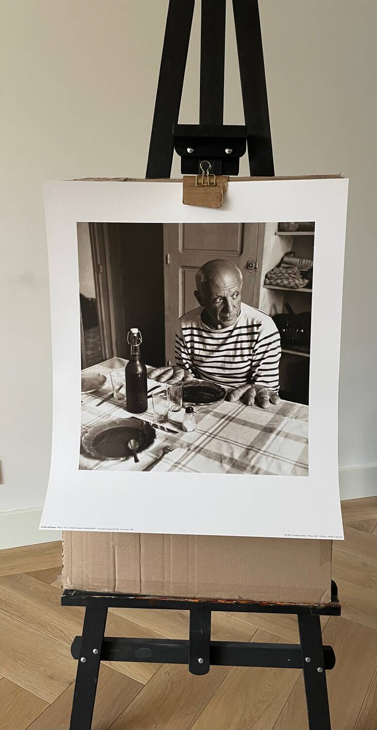 Robert Doisneau after (1912-1944), Les Pains de Picasso, Vallauris 1952, Copyright Robert Doisneau/ Gamma Rapho, Sucession Picasso/VG Bild, KunstbBonn 1998, Printed in Germany