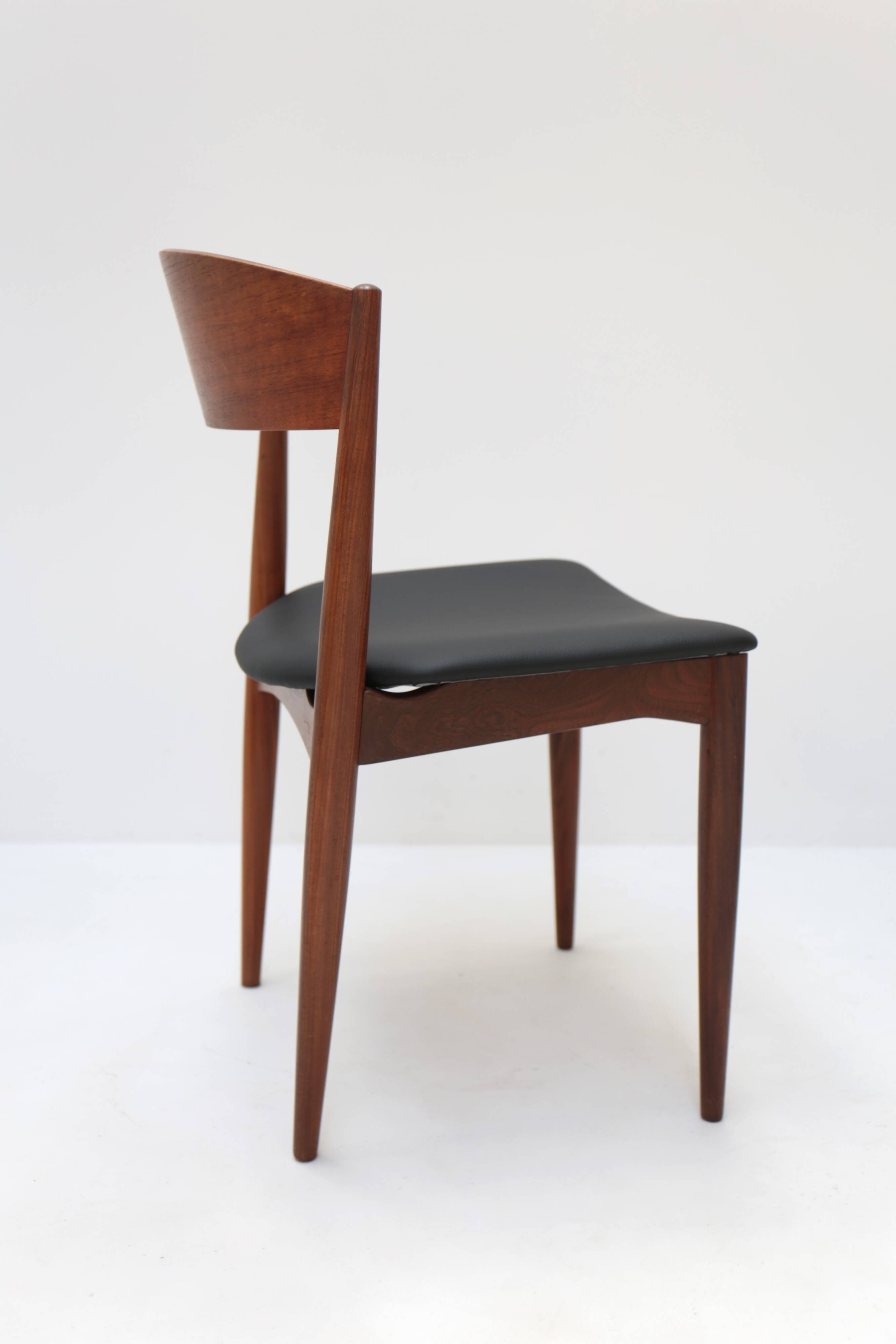 Set of 4 Danish chairs Jydsk Mobelindustri, 1960s