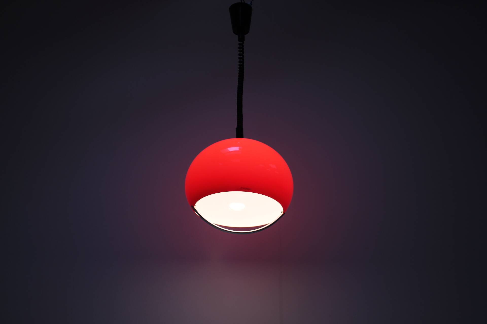 Midcentury plastic Design Pendant by Meblo, Harvey Guzzini, Italy, 1970s