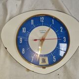 Featured kitchen clock, 1970