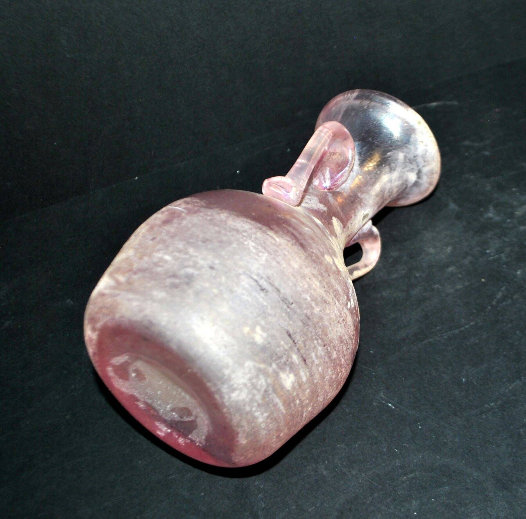 Antique amphora vase in iridescent pink blown glass – Murano, Italy, 20th century