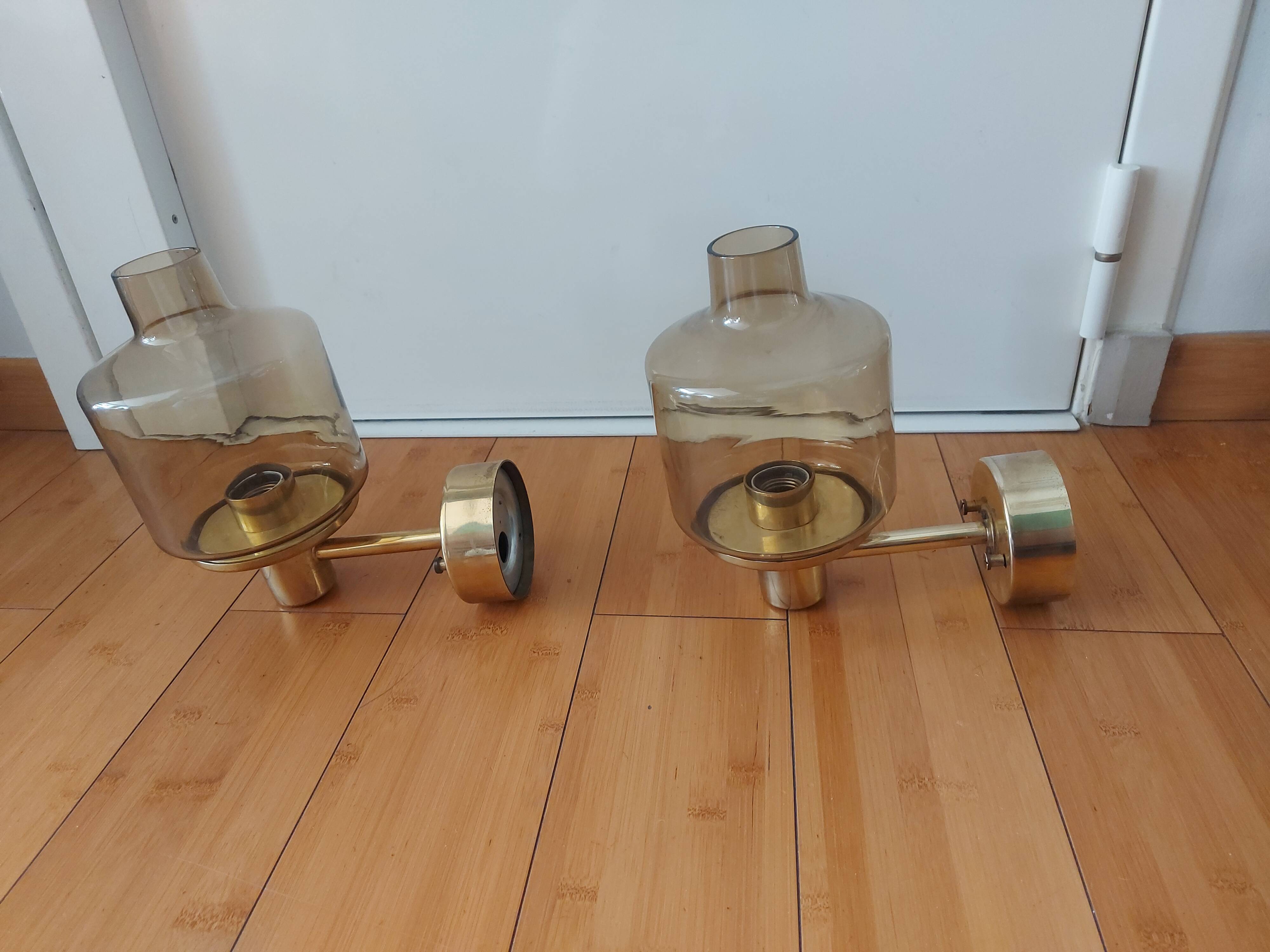 Pair of 60'S brass wall lamps, Hans Agne Jakobsson, model V212A