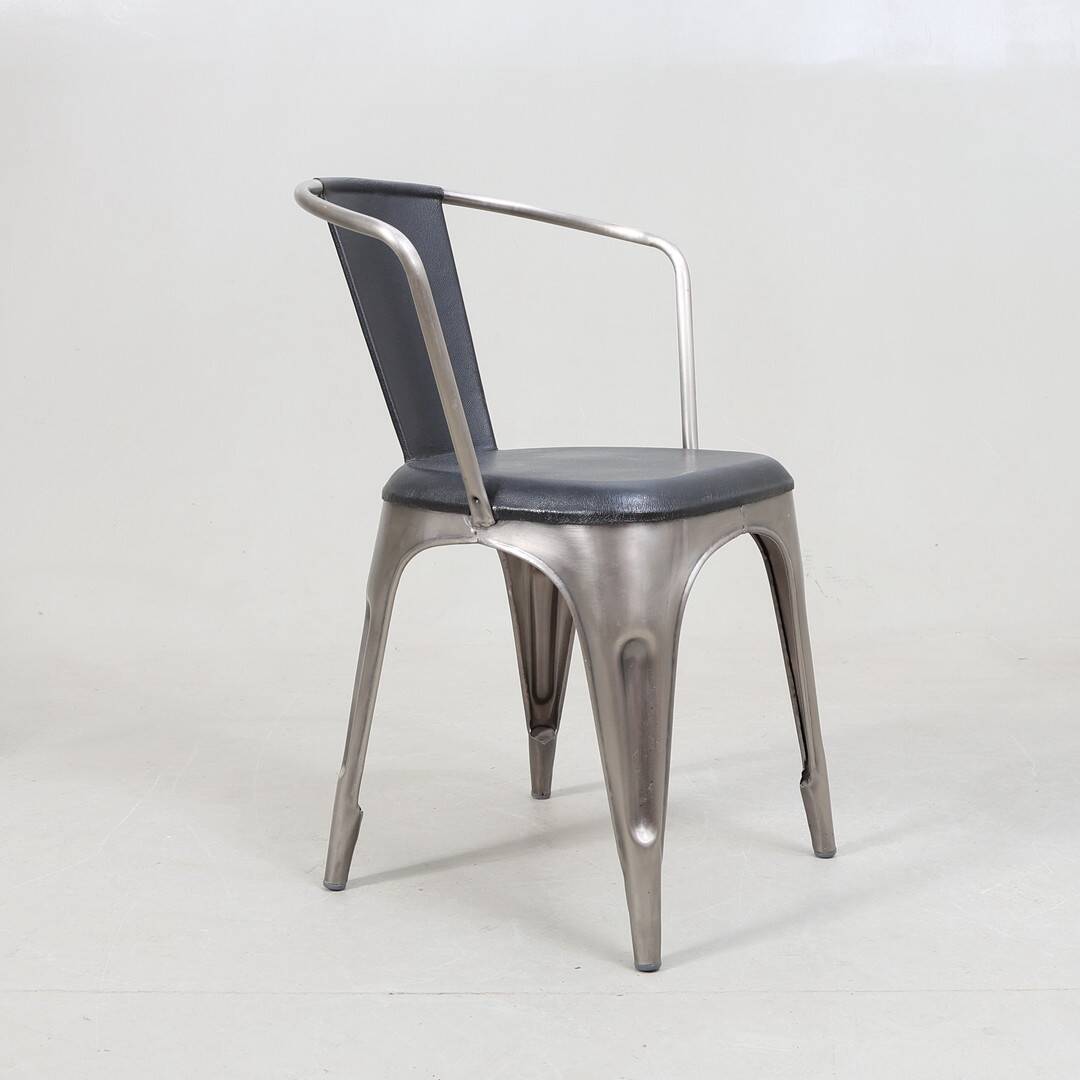 Industrial-Design Chairs (Set of 6) — Metal & Wood — Timeless Workshop Aest