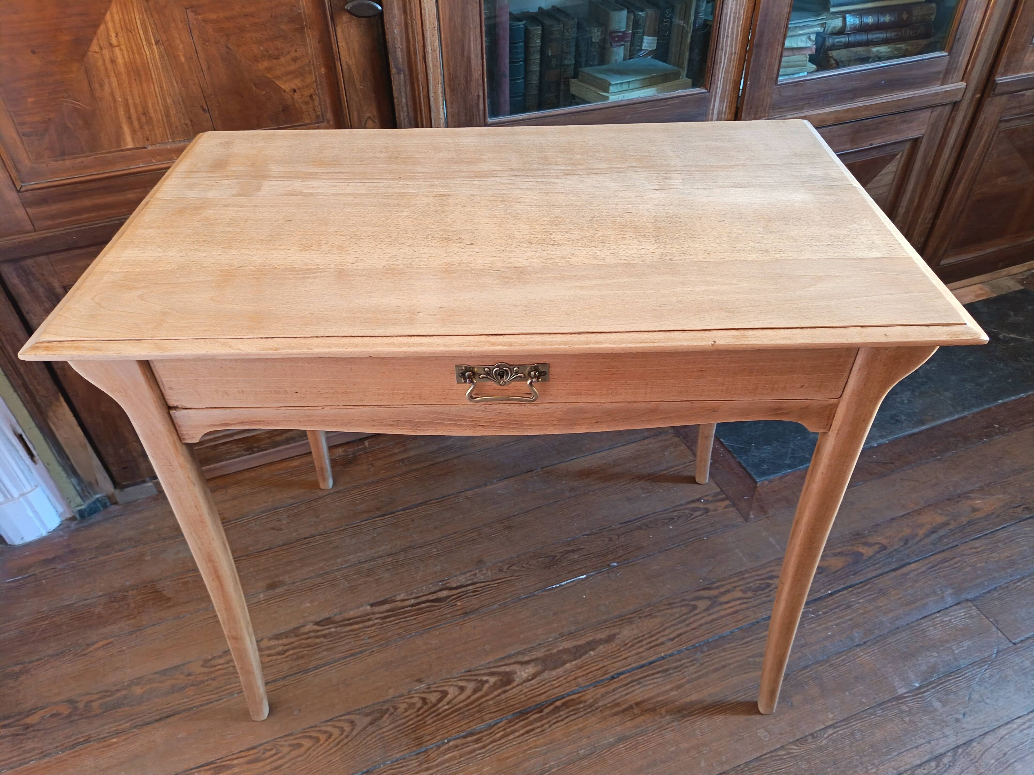 Art Nouveau desk in solid beech.