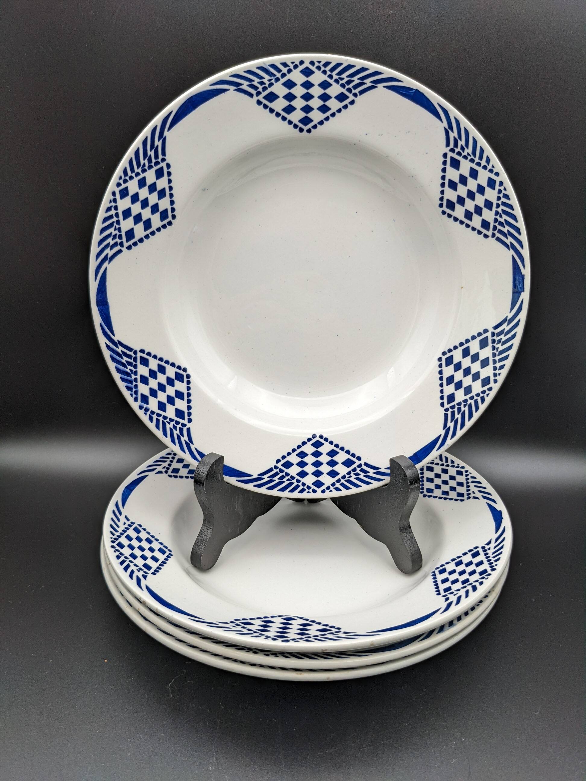 Set of 4 hollow plates Moulin des loups Orchies Hamage model Pantin vintage