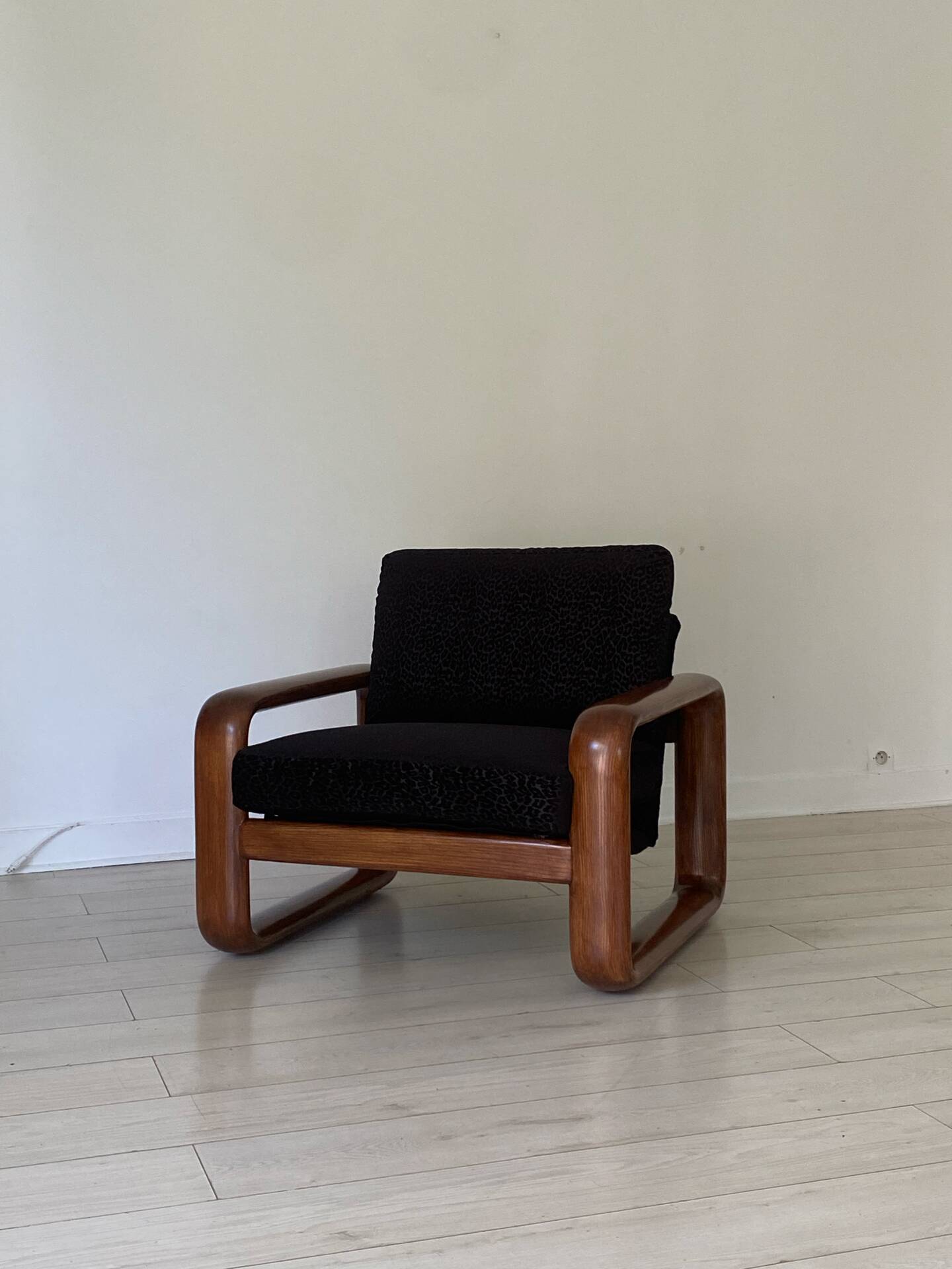 Set of 2 "Hombre" armchairs by Burkhard Vogtherr
