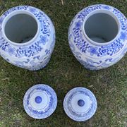 Pair of large vintage Chinese ceramic vases from the 1980s, oriental potiches.
