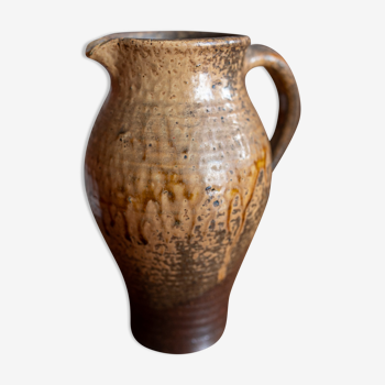 Sandstone pitcher by André Bodin