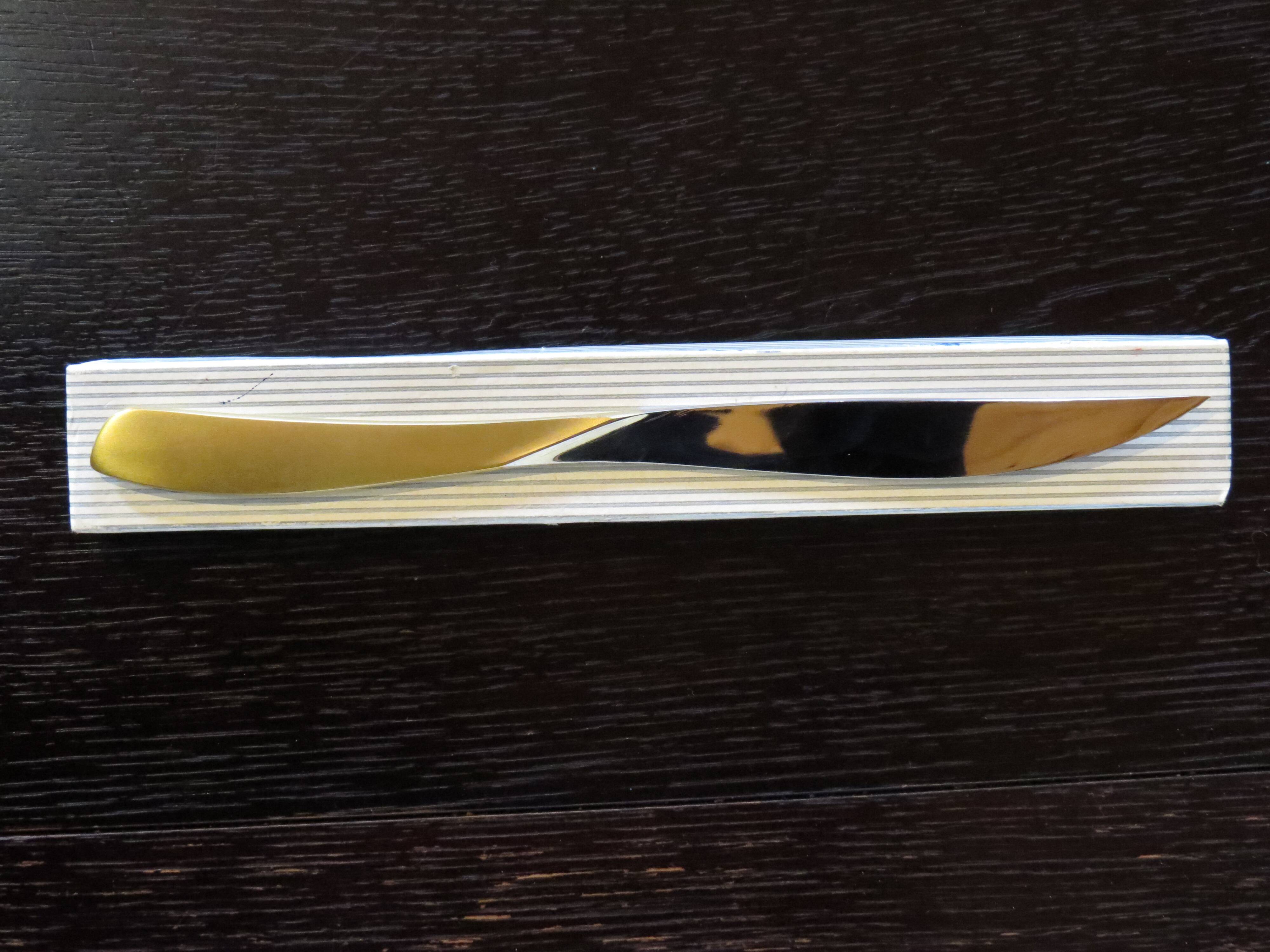 Vintage design paper cutter in two-tone metal LERCHE