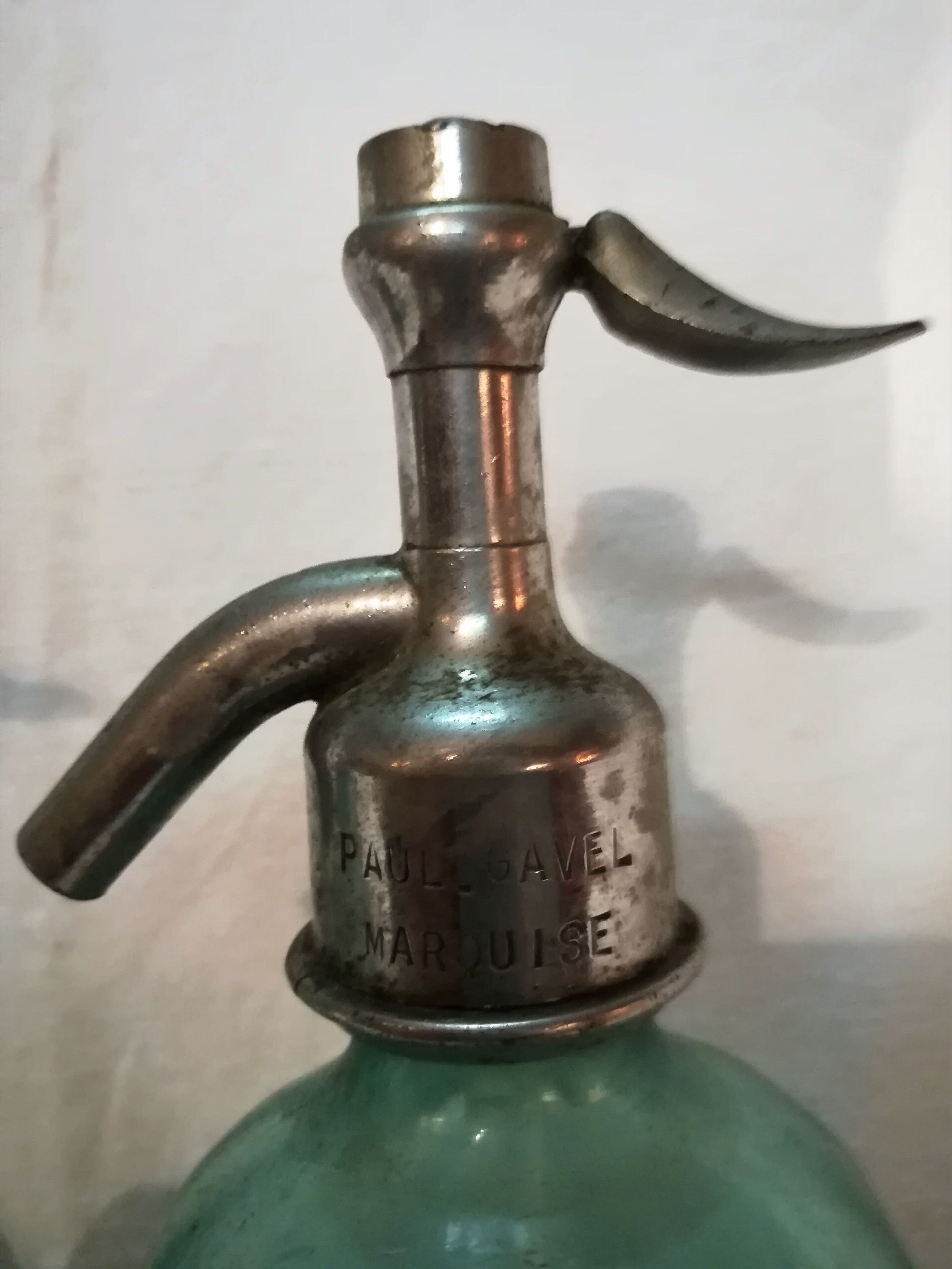 Pair of system of Seltzer