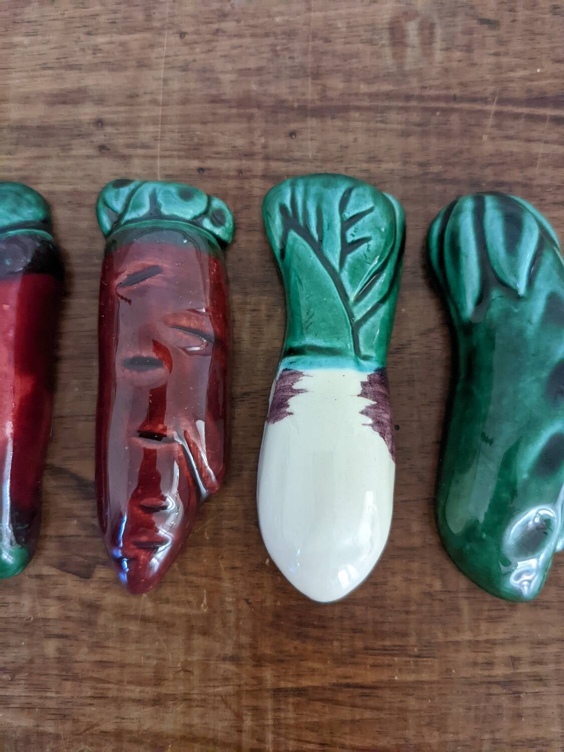 Vegetable knife holders
