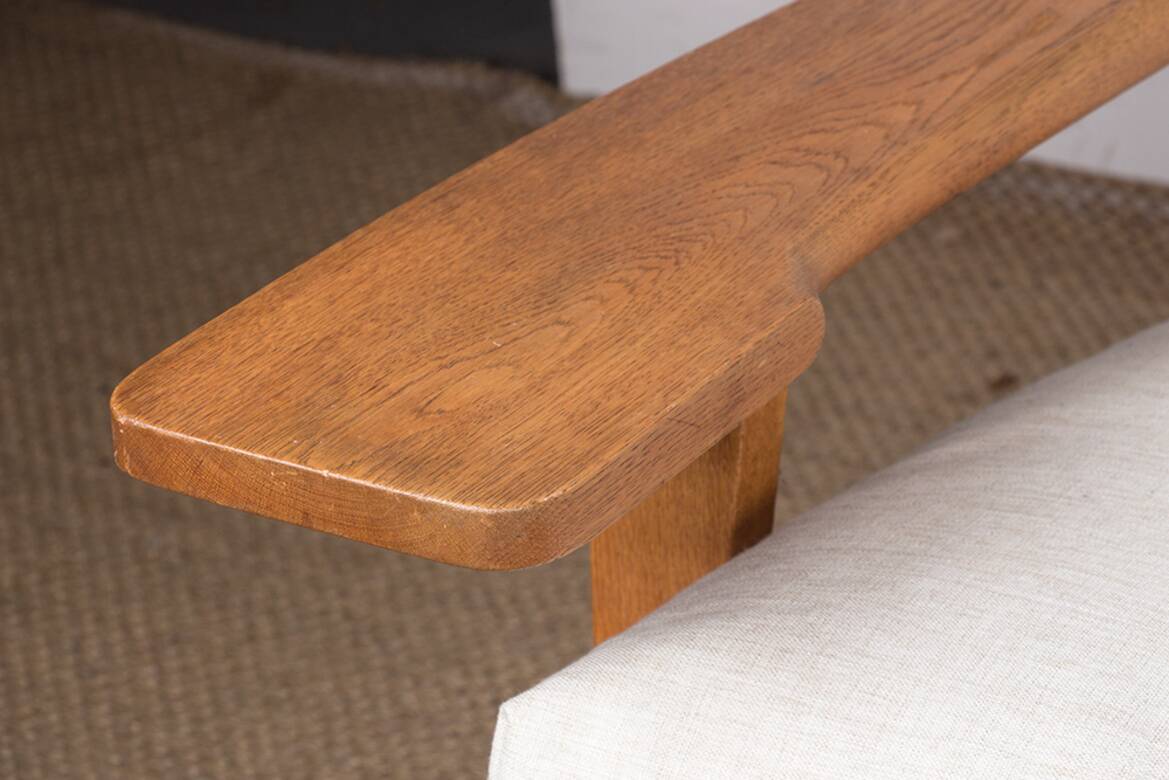 Danish sofa in solid oak and fabric, model GE375 by Hans Wegner 1960.