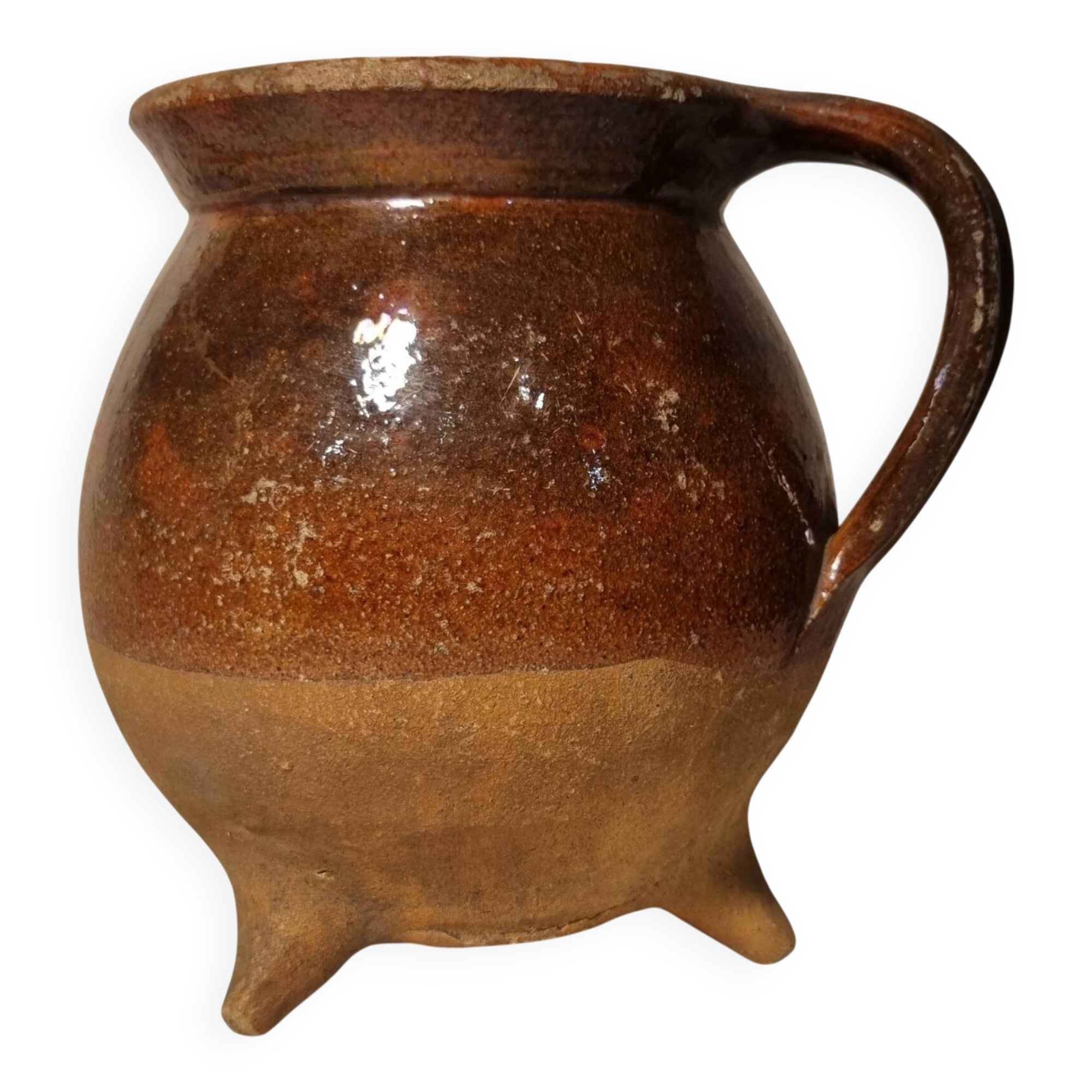Tripod pot