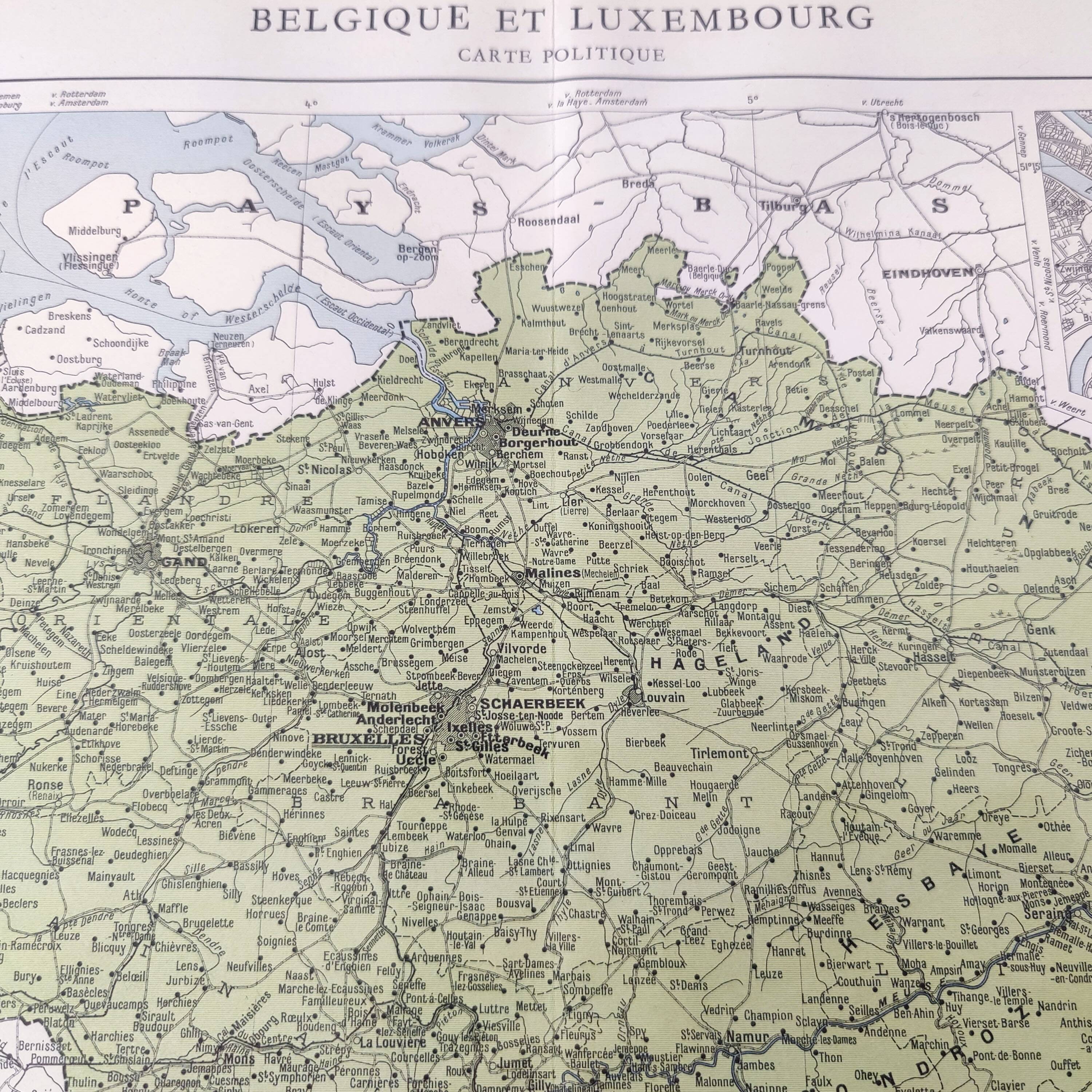 Carte vintage de la Belgique et Luxembourg 43x43cm de 1950