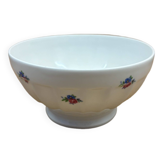 Small flowered porcelain bowl (35)