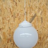 White opaline suspension